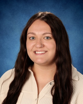 Dyer, Makinzee Stewart, Anissa