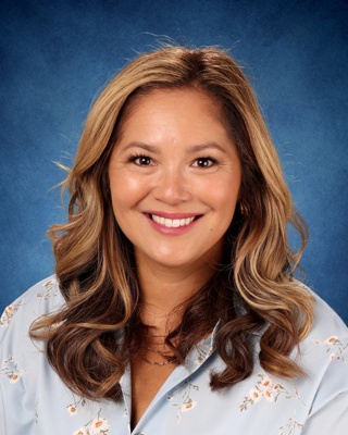 Watanabe, Treasure Barba, Nicole